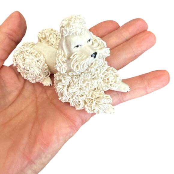 Vintage Cream Ceramic Spaghetti Poodle Laying 3.24”x2”x1” - Picture 9 of 11
